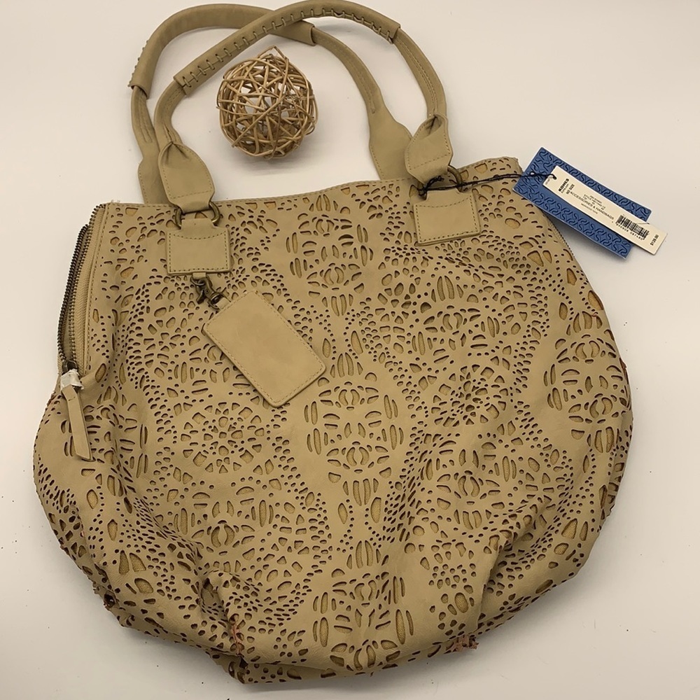 Simply Vera Wang Morocco Tote NWT